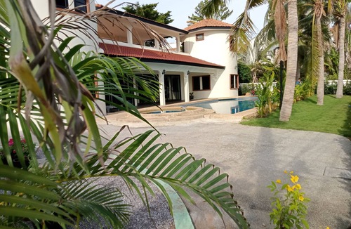 Hua Hin Villa | Charming 3-bedroom villa with WiFi, AC in superb Hua Hin
