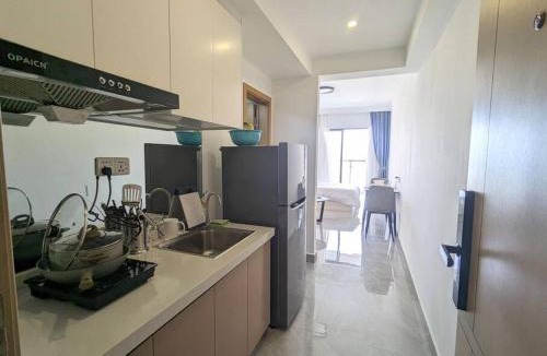 Daun Penh Apartment | Claudio Homestay - High Floor - City Views - 55" 4K TV
