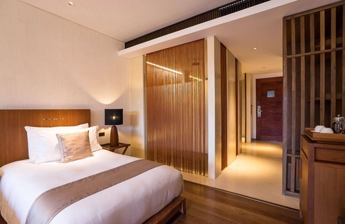Bophut Hotel | Coastal Sea View Escape with Balcony and Resort Pool Access