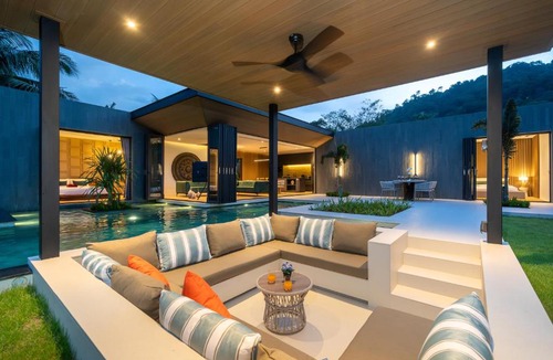 Sa Khu Villa | Cocoon Villa 5 - Luxurious 3BR Pool Retreat near Naithon Beach