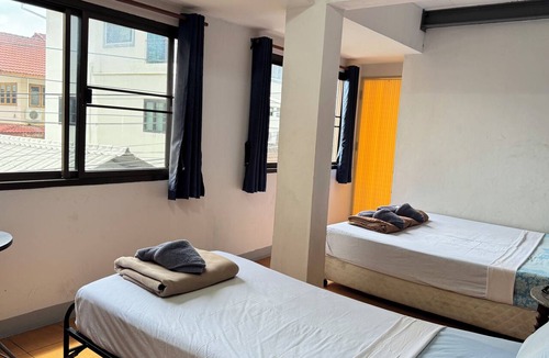 Sri Phum Hotel | Collection O Banwiang Guesthouse