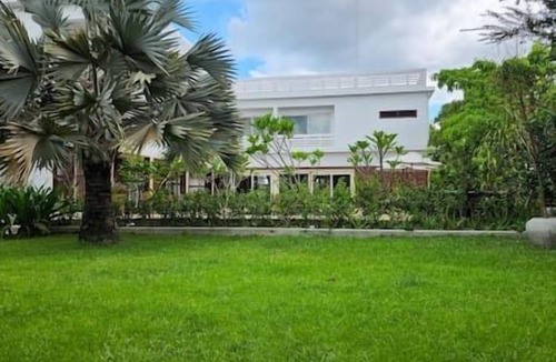 Siem Reap Villa | Colonial Estate, 12BR, Sleeps up to 32