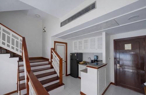 Cherngtalay Apartment | Condo 2 BR in Laguna (Lake View)