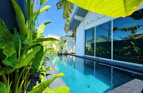 Sa Khu House | Contemporary 3bd Safari Pool Villa Near Nai Yang Beach