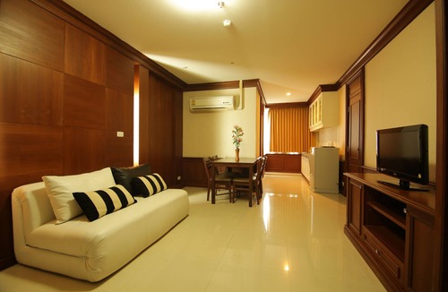 Bang Chak Hotel | Convenient Park Bangkok Hotel