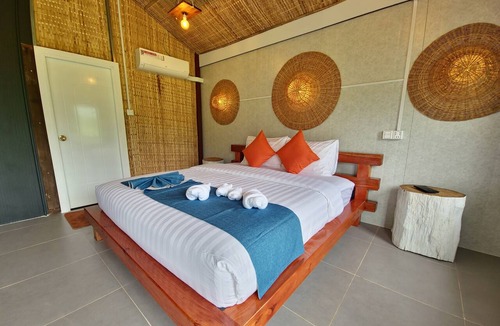 Tbaeng Meanchey Cabin | Cow Barn Cafe and Lodge Preah Vihear