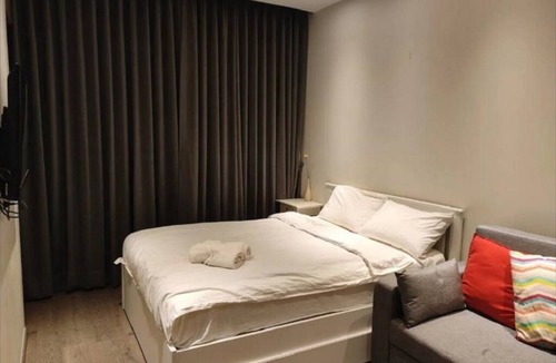 Bangkok Central Business District Apartment | Cozy 1 bedroom - Center 500mbtsE5-Skytop