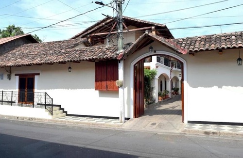 Granada Condo | Cozy 2-bedroom condo in historic Granada with air conditioning and pool.