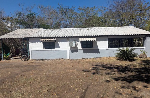 Las Penitas House | Cozy 2-bedroom house with AC & Parking in beautiful Las Penitas