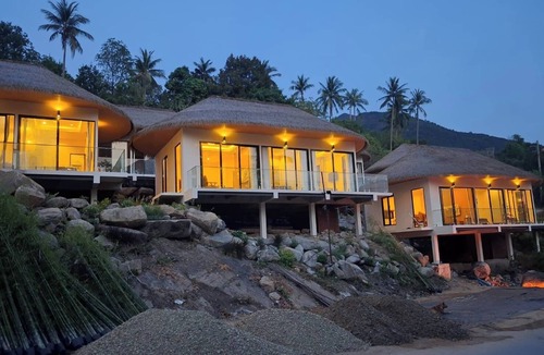 Ko Pha-ngan Villa | Cozy 2-bedroom villa in beautiful Koh Phangan with AC