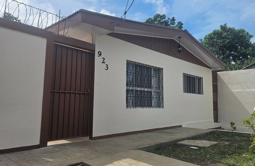 Masatepe House | Cozy 3-bedroom house with AC in charming, centrally located Masatepe,
