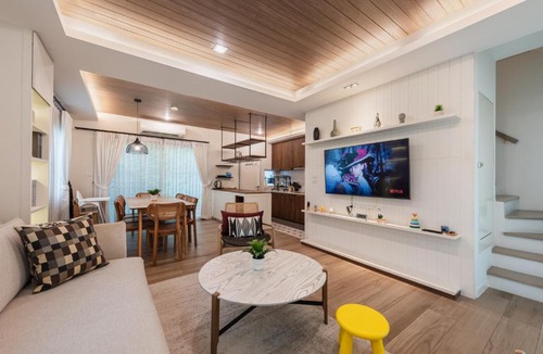 Bang Kaeo Villa | Cozy Family Home near Mega Bangna
