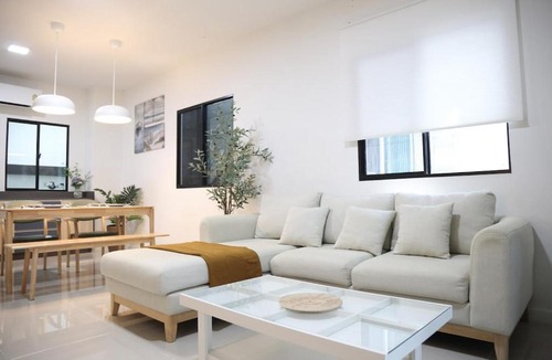 Ramkhamhaeng Apartment | Cozy Homey Place Townhome