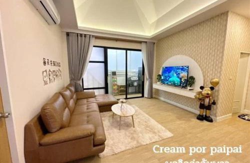 Tha Kha Villa | Creme Por Paipai Pool Villa