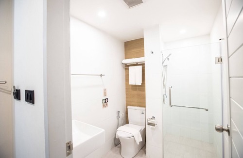 Bang Na Hotel | Cubic Bangna Hotel