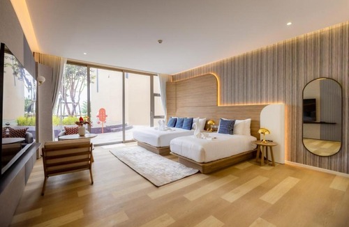 Hat Chao Samran Hotel | Curva Beach Hotel