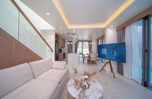 Cherngtalay Villa | Diamond Villa: Modern 3-Bedroom Tropical Escape with Private Pool & Forest Views