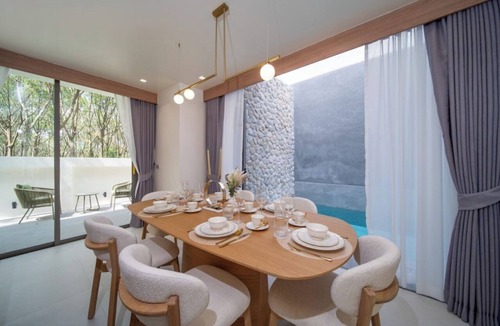 Cherngtalay Villa | Diamond Villa: Modern 3-Bedroom Tropical Escape with Private Pool & Forest Views