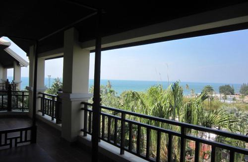 Na Chom Thian Resort | Dor-Shada Resort By The Sea