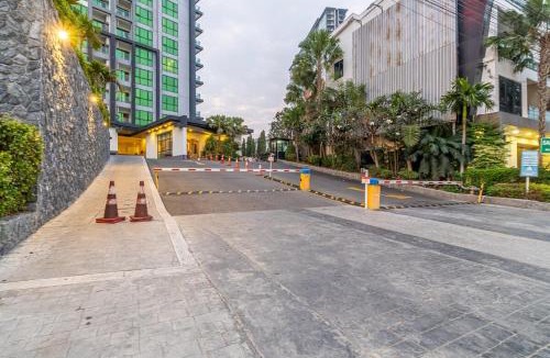 Nong Chaeng Apartment | Dusit grand condo view