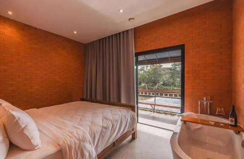 Chanthaburi Hostel | Easterly Room 02
