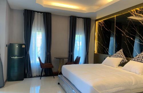 Sattahip Resort | Eastern View Resort and Pool Villa