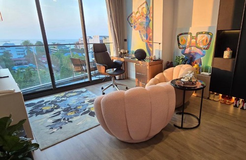 Pattaya Bay Apartment | EDGE Central Pattaya 2BR Ocean View Luxury Condo Rooftop Pool Central Location