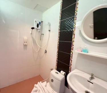Ao Nang Apartment | Eight Hundred Ten min walk to Aonang Beach