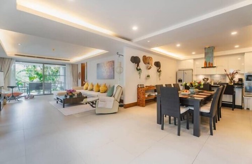 Sa Khu Condo | Elegant Beachfront 3BR Condo at Pearl of Naithon