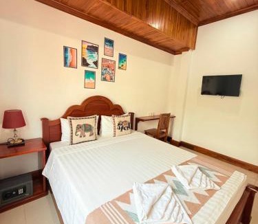 Luang Prabang Hotel | Elephant Boutique & Travel
