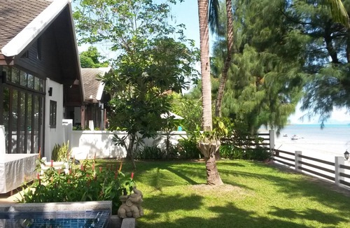 Bang Po House | Emerald by Interhome