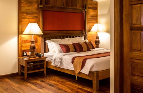 Siem Reap Hotel | Empress Residence Resort & Spa