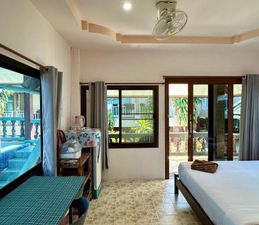 Haad Yao Resort | Euphoria Bungalow