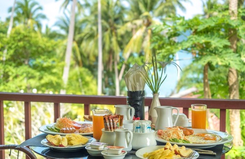 Koh Lon House | Family Holiday Village@Lone Island 1