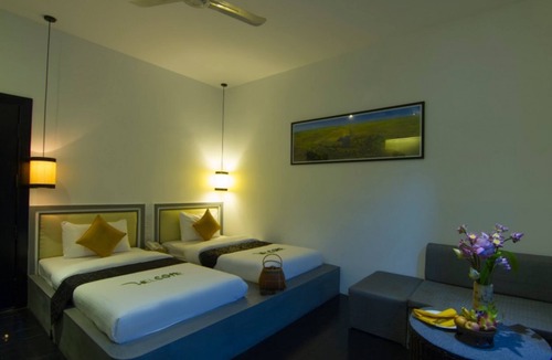 Siem Reap Resort | Family Room: Double & Single bed - free pick up