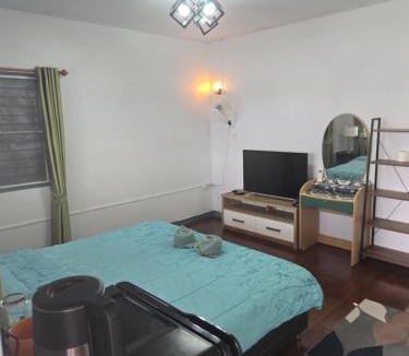 Downtown Krabi House | funky monkey