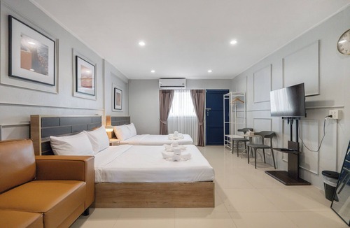 Phra Khanong Villa | FunnD Bts Onnut 5Beds NetflixYouTube