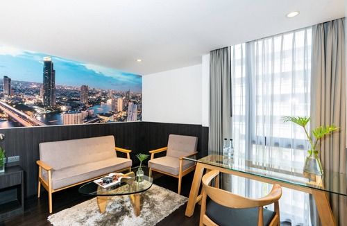 Bangkok Central Business District Hotel | Galleria 12 Sukhumvit Bangkok by Compass Hospitality