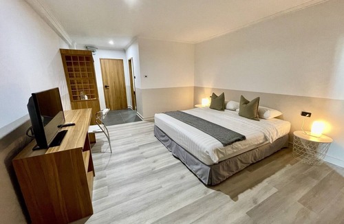 North Pattaya Hotel | Garden Paradise Hotel & Serviced Apartment
