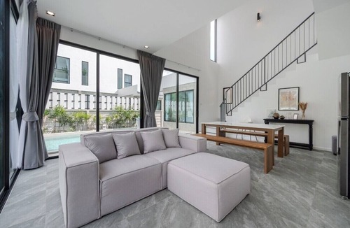 Bang Sare House | Gina Poolvilla89 Pattaya-Bangsaray beach