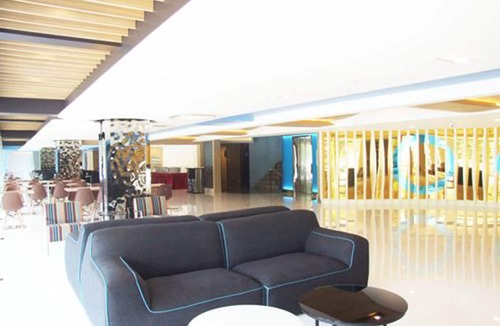 Khlong Ton Sai Hotel | Grand Tower Inn Sathorn Bangkok
