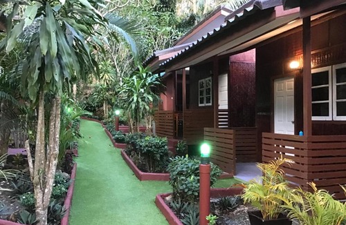 Ko Chang Hotel | Grand Tree Bungalows