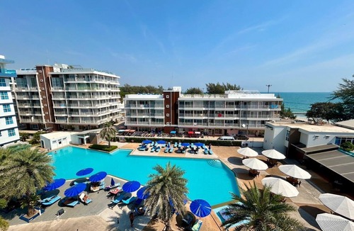 Kram Hotel | GrandBlue Resort
