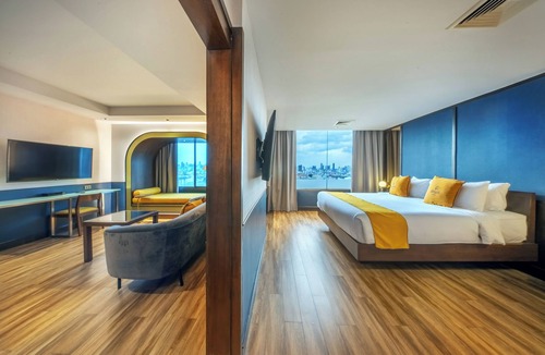 Ratchadaphisek Hotel | Graph Hotels Bangkok