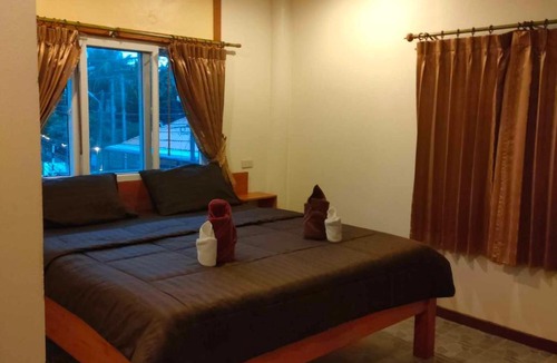 Thong Sala House | Guesthouse and Restaurant Ratatouille