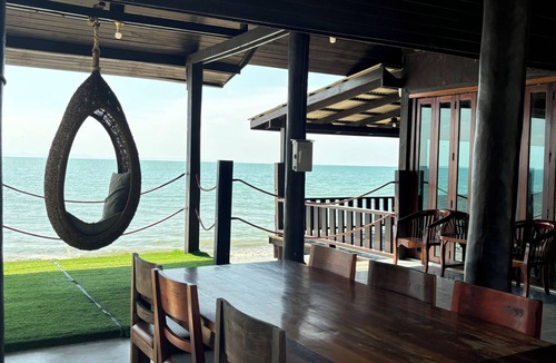 Khlong Yai Hotel | Hadson Resort