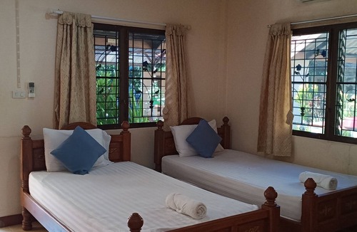 Khao Lak Hotel | HappyVille1