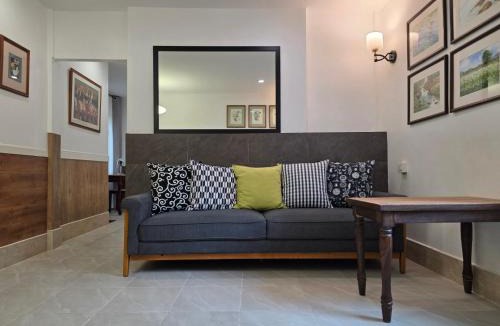 Karon House | Holiday Village And Natural Garden Resort