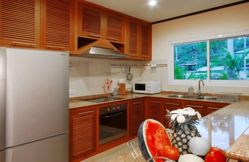 Bang Po House | Homerez - 30 m away from the beach! Amazing house for 8 ppl. with shared pool