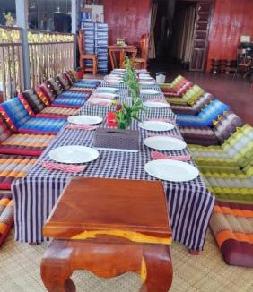 Kampong Khleang House | homestay Mrs Dary and Restaurant